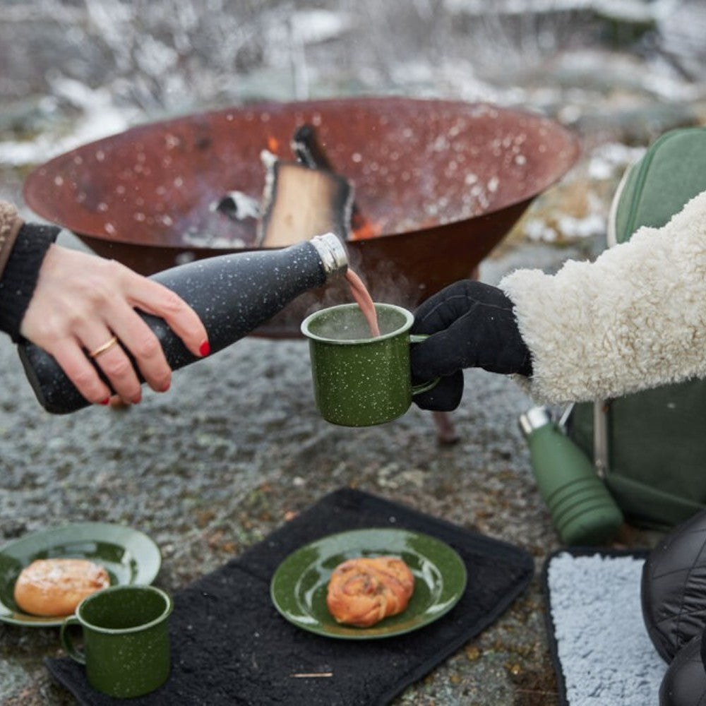 aelgmark outdoor faux sheepskin seat pad with waterproof backing, available in grey, green, and black.