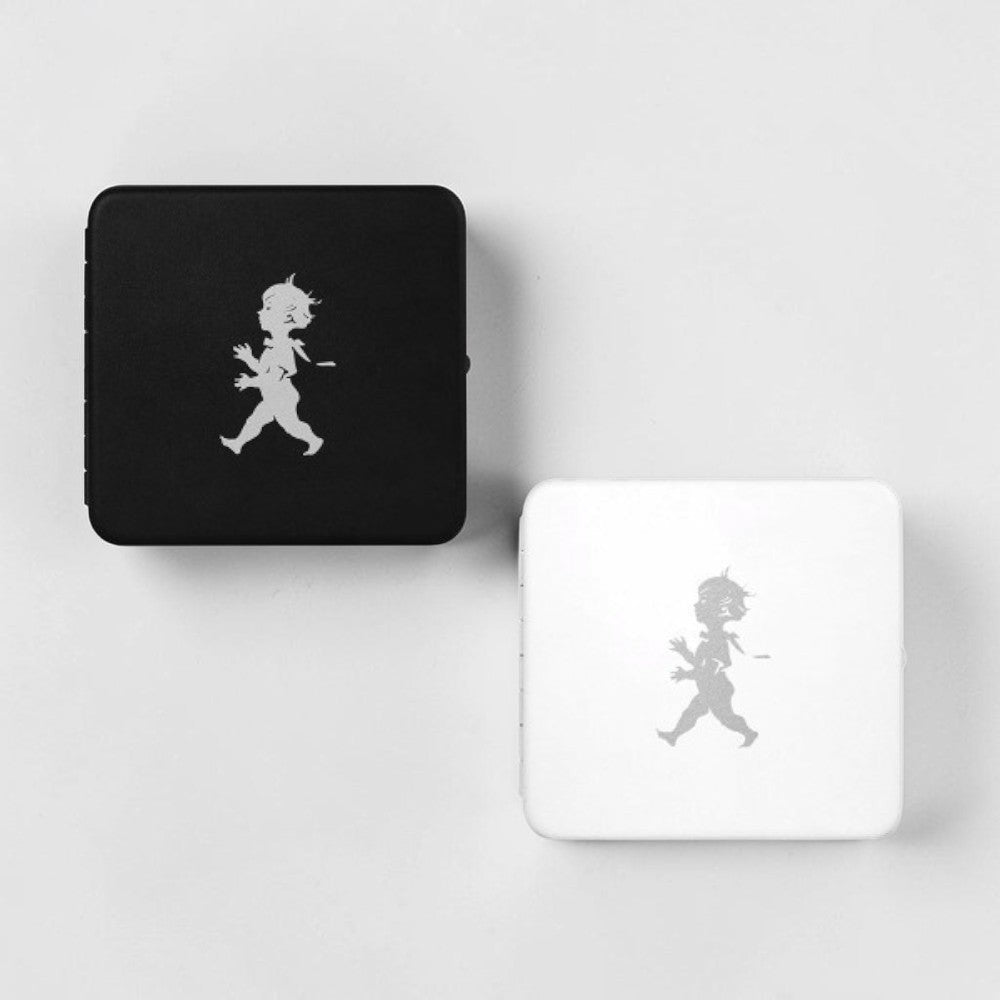 aelgmark black and white square key holder with running boy motif, ideal for entryway organization.
