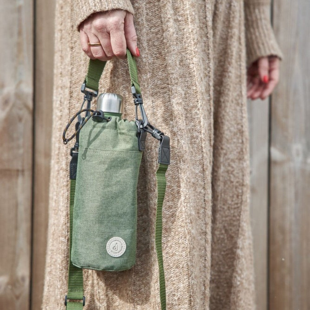 aelgmark military green rPET insulated water bottle bag with drawstring closure and adjustable strap, fits 0.5L bottle.