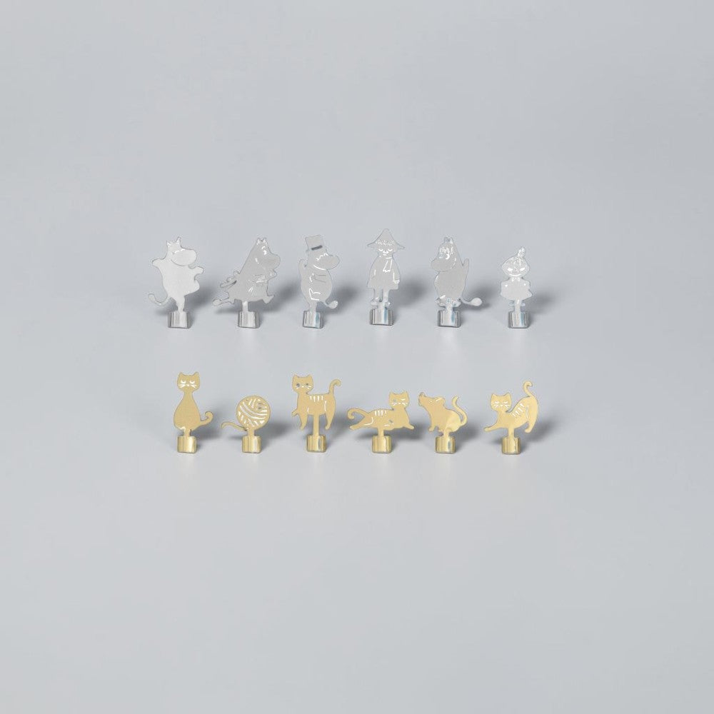 aelgmark Pluto Design Moomin and cat-shaped party wine glass charms in silver and gold metal.