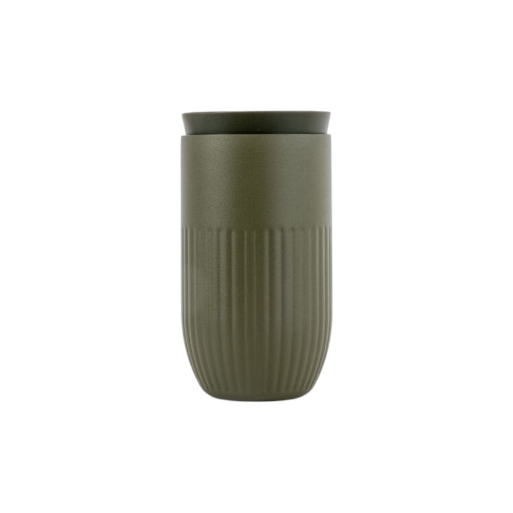 aelgmark Tova olive green ribbed ceramic travel mug with dark lid, double-wall vacuum insulated for hot or cold drinks.