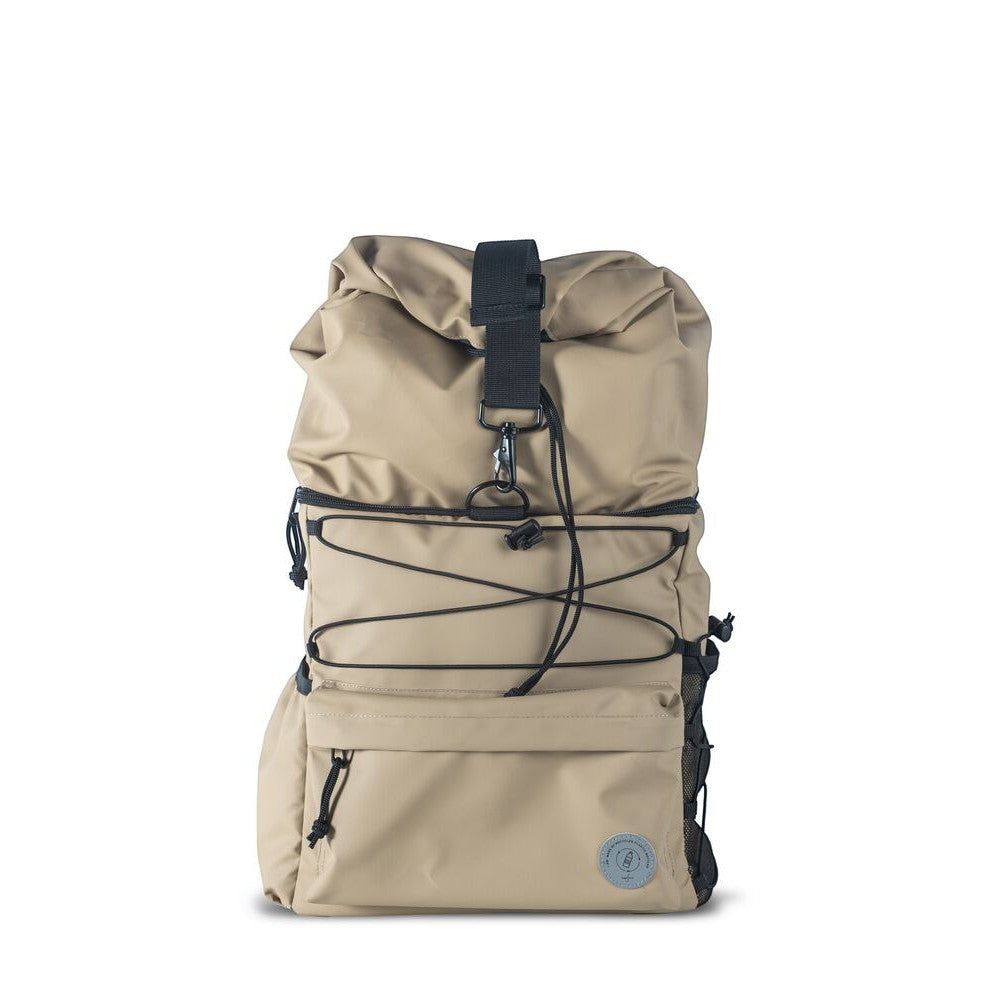 Aelgmark Vide beige roll-top backpack with black accents, dual compartments, and water bottle holders. Made from recycled materials.